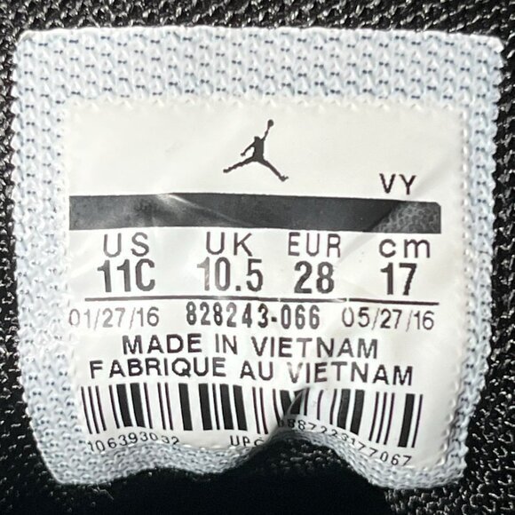 Nike Air Jordan 1 Flight 4 Kids 11C Black Red Basketball Shoes 828243-066 - Picture 11 of 14